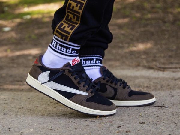 Travis Scott Air Jordan 1