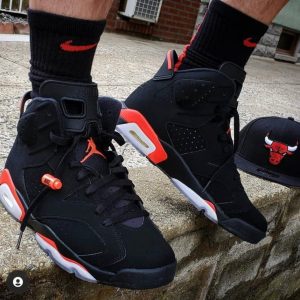 Air Jordan 6 Retro Black